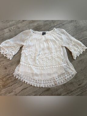 Le Marais 100% Silk Boho White Crochet-LaceTrim Peasant Off Shoulder Blouse Sz L